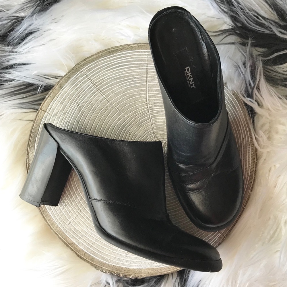 DKNY Black Heeled Mules / Clogs sz 7